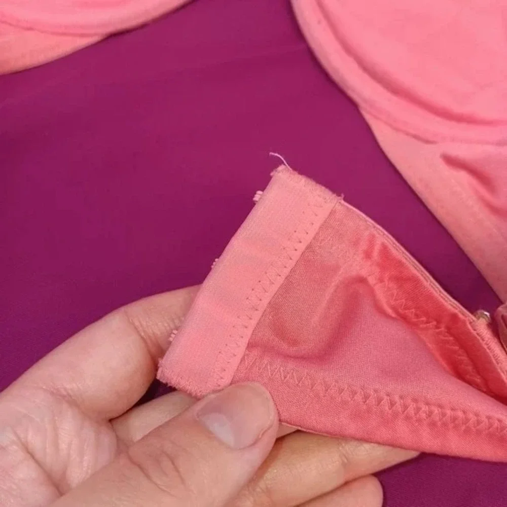 LOT OF 3 Bras Maidenform Vanity Fair‎ Frederick's of Hollywood 36C Pink Black